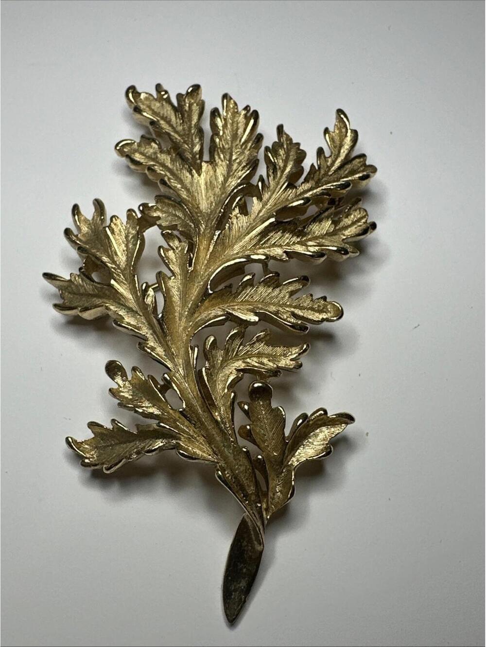 Crown Trifari Large Goldtone Branch Brooch 2.75” Tall Classic